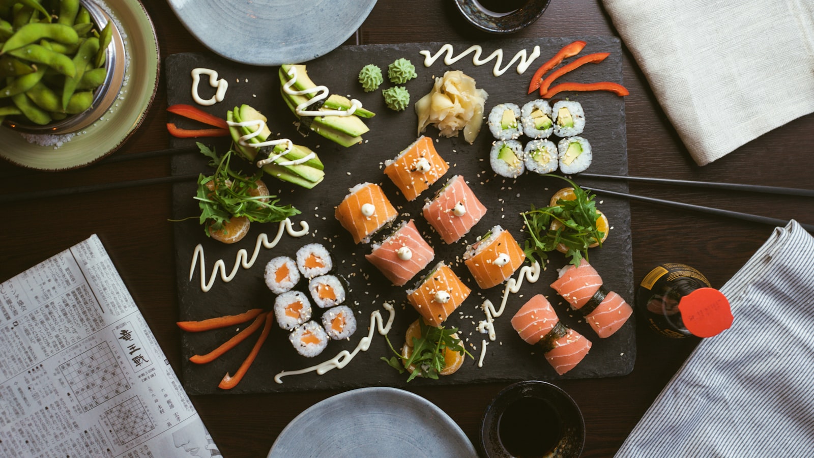 Sushi plated, Pan-Asian dinner